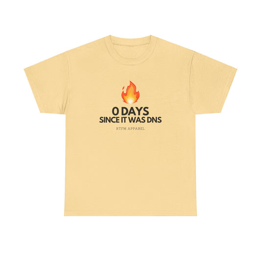 Everything Is Fine - IT Support, Sysadmin, Tech Humor, Relaxed, Geek Gift