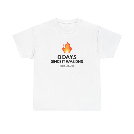 Everything Is Fine - IT Support, Sysadmin, Tech Humor, Relaxed, Geek Gift