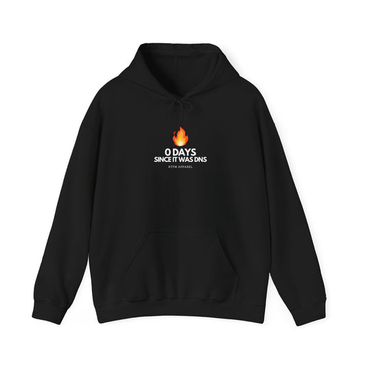 0 Days Since It Was DNS - Tech Humor, Sysadmin, IT, Network, Funny, Geek Quote Hoodie
