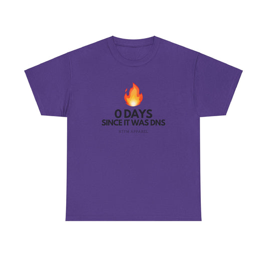 Everything Is Fine - IT Support, Sysadmin, Tech Humor, Relaxed, Geek Gift